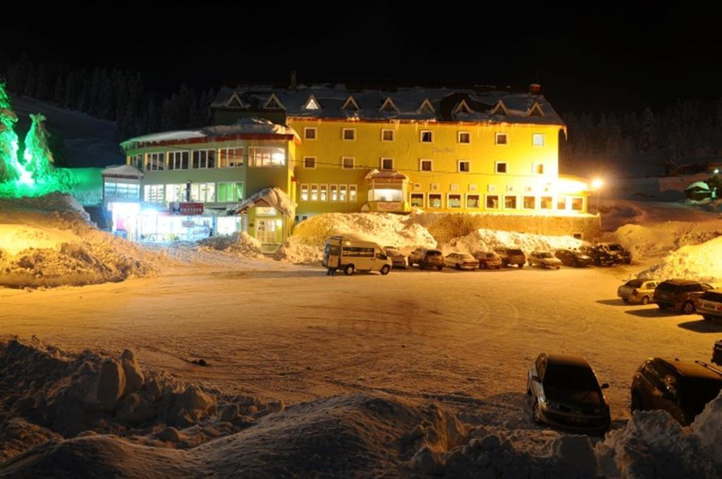 Kar Hotel Uludag  Zewnętrze zdjęcie